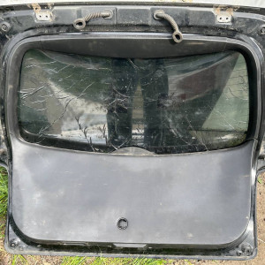 Крышка багажника со стеклом Mazda CX-7 (2006-2012) EGY56202XB 