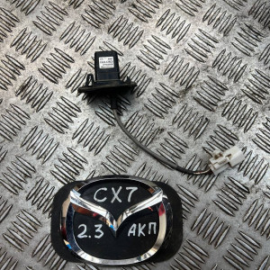 Камера заднего вида Mazda CX-7 (2006-2012) EG2367RC0