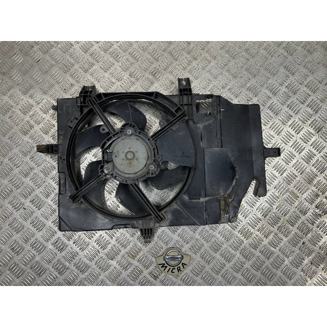 Диффузор с вентилятором радиатора Nissan Micra K12 (2002-2011) 21481AX800