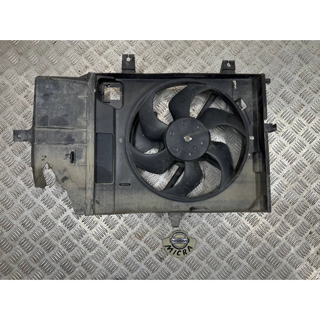 Диффузор с вентилятором радиатора Nissan Micra K12 (2002-2011) 21481AX800