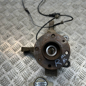 Кулак поворотный правый Nissan Micra (K12) (2002-2011) 40014AX600