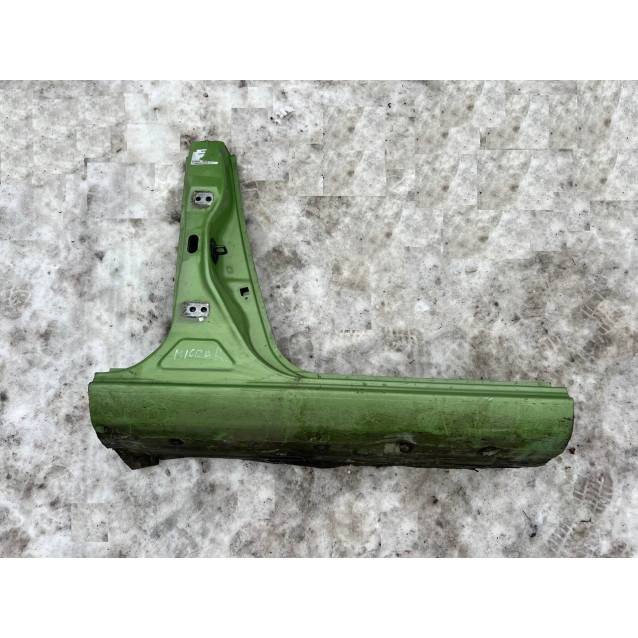 Стойка кузова правая средняя с порогом Nissan Micra (K12) (2002-2011) 