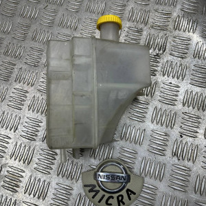 Бачок омывателя ветрового стекла Nissan Micra K12 (2002-2011) 28910BC30A