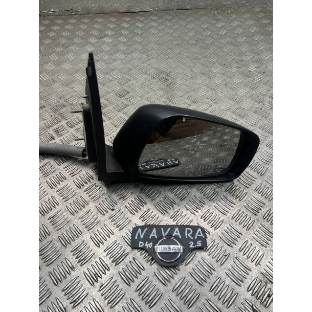 Зеркало правое Nissan Navara D40 (2005-2013) 96302EB110