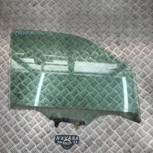 Стекло двери переднее правое Nissan Navara D40 (2005-2013) 80300EB310