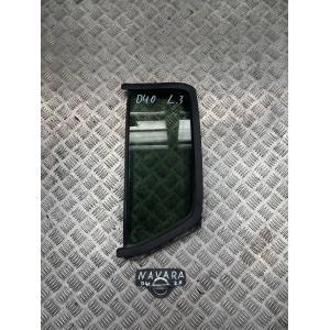 Стекло двери заднее левое (форточка) Nissan Navara D40 (2005-2013) 82263EB320