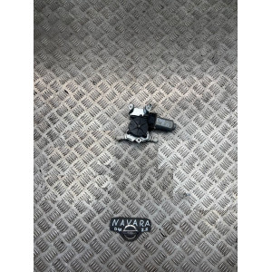 Моторчик стеклоподъемника передний правый Nissan Navara D40 (2005-2013) 807304X01A 80730EB305
