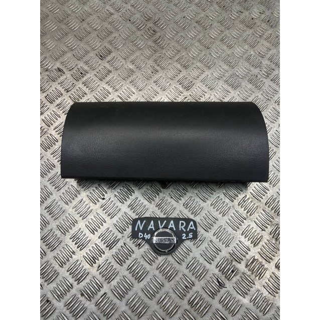 Накладка торпедо Nissan Navara D40 (2005-2013) 68210EB30B