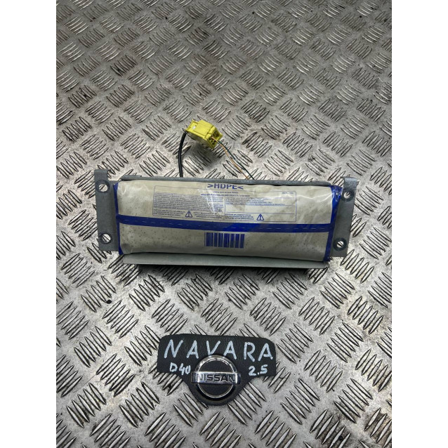 Подушка безпеки в торпедо Nissan Navara D40 (2005-2013) 98515EB300 