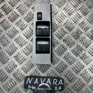 Блок управления стеклоподъемниками Nissan Navara D40 (2005-2013) 25401EB30B