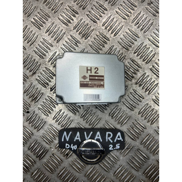 Блок управления раздаткой Nissan Navara D40 (2010-2013) 330843X41C