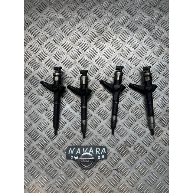 Форсунка топливная Nissan Navara D40 (2010–2013) 2.5 dCi, артикул 16600EC00A (Оригінал)