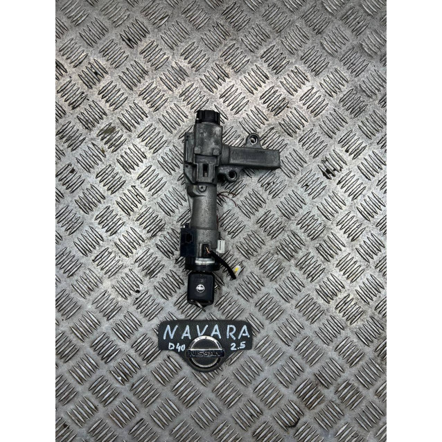 Замок зажигания Nissan Navara D40 (2005-2013) 48700EB325