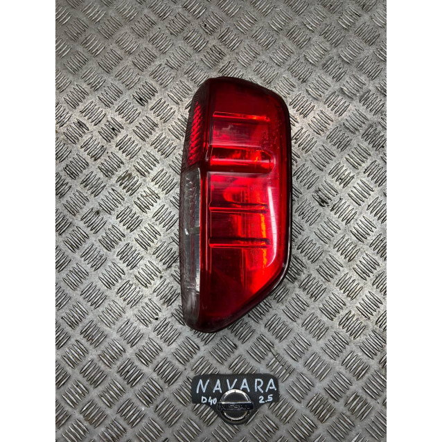 Фонарь правый Nissan Navara D40 (2005-2013) 26550EB38A
