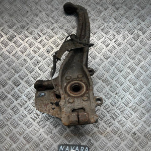 Кулак поворотный правый (цапфа) Nissan Navara D40 (2005-2013) 400145X00C 40014EB000