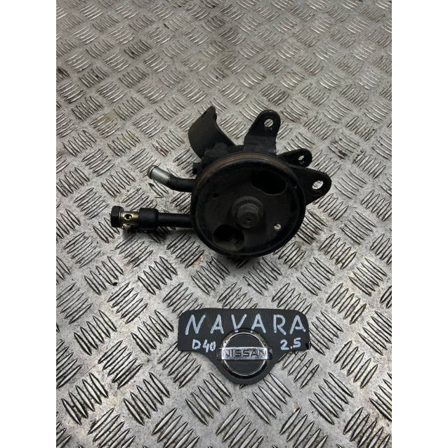 Насос гидроусилителя руля (ГУР) 2,5 Nissan Navara D40 (2005-2013) 49110EB700