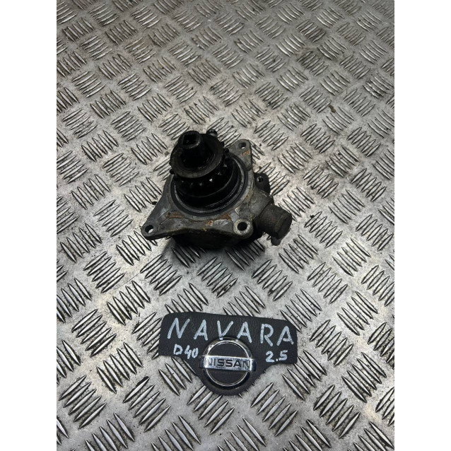 Насос вакуумный Nissan Navara D40 2,5 (2005-2013) 14650-EB30A 14650EB300