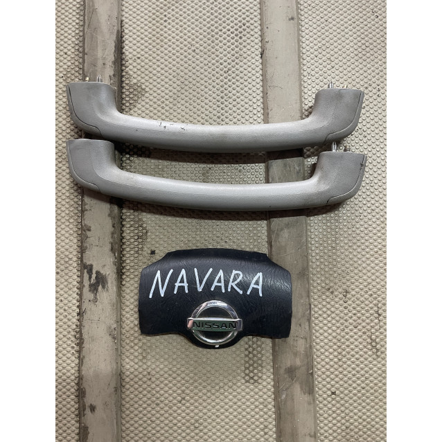 Ручка потолочная Nissan Navara D40 (2005-2013) 