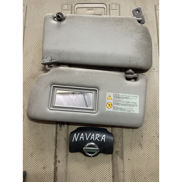 Козырек солнцезащитный Nissan Navara D40 (2005-2013) 964013X40C L, R