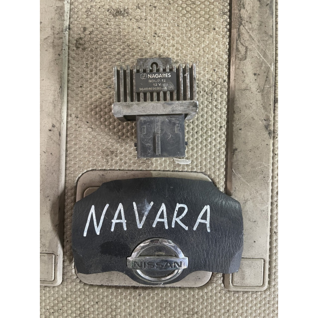 Реле свечей накала Nissan Navara D40 (2005-2013) 9640469680