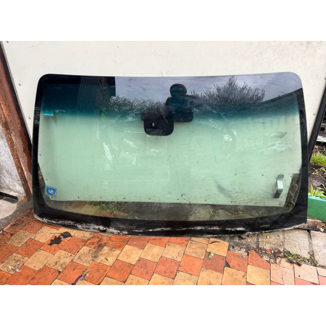 Стекло лобовое Nissan Navara D40 Pathfinder (2005-2014) 43R004633