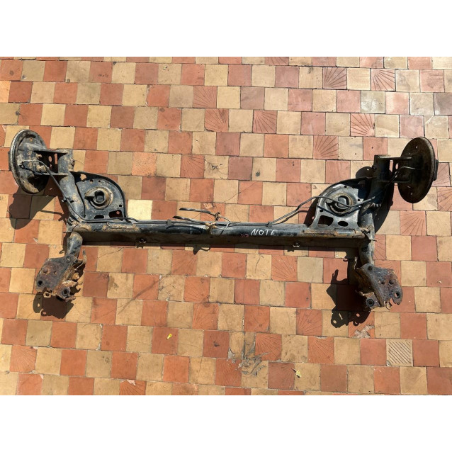 Балка задней подвески Nissan Note E11(2006-2013) 55501BC64A 55501BC61A