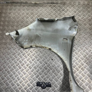 Крыло переднее правое Nissan Note E11 (06-13) F31009U0M0