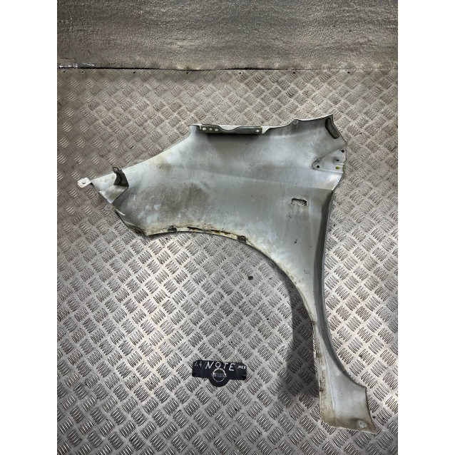 Крыло переднее правое Nissan Note E11 (06-13) F31009U0M0