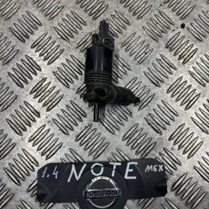 Моторчик насос омывателя стекла Nissan Note E11(2006-2013) 28920BC10A