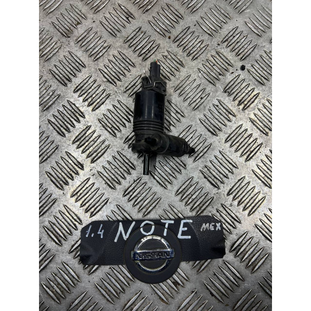 Моторчик насос омывателя стекла Nissan Note E11(2006-2013) 28920BC10A