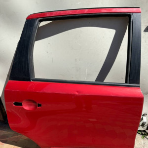 Дверь задняя правая Nissan Note E11 (2006-2013) H21529U0M0