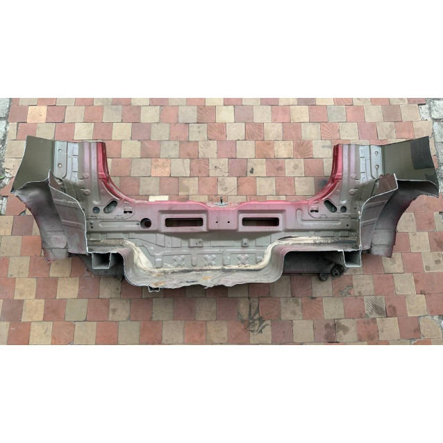 Панель задняя кузовная Nissan Note E11 2006-2013