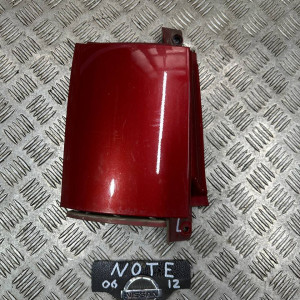 Клык бампера задний левый Nissan Note (2006-2013) 781299U01A