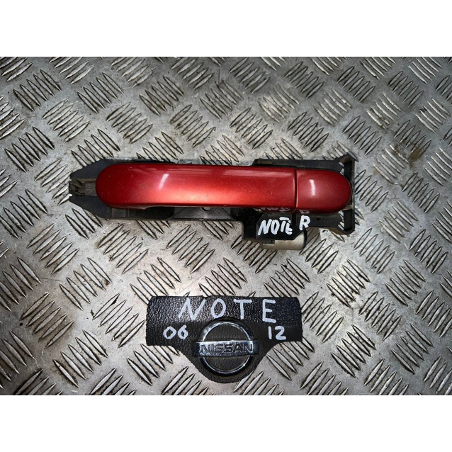 Ручка двери наружная правая задняя Nissan Note (E11) 82610AX622 80640AX62B