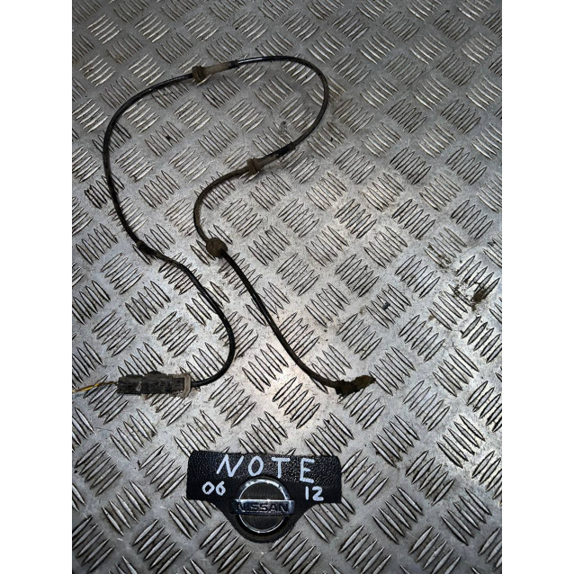 Датчик ABS Nissan Note (E11) (2006-2013) перед 47910AX610