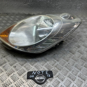 Фара левая Nissan Note E11 (2009-2013) 260609U10A