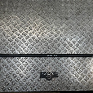 Молдинг стекла двери правый передний Nissan Note E11(2006-2013) 808209U000 