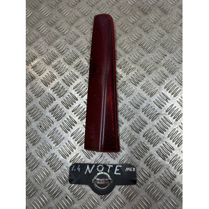 Фонарь отражатель правый Nissan Note E11(2006-2013) 26553BH00A