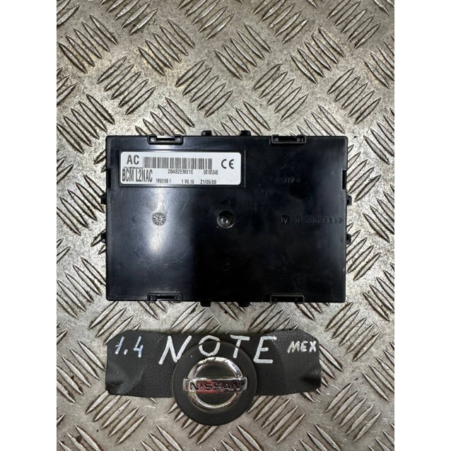 Блок комфорта Nissan Note E11(2006-2013) 284B2BC52A 284B2EMO1E