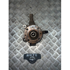 Кулак поворотный левый (цапфа) Nissan Note (E11) (2006-2013) 40015AX600