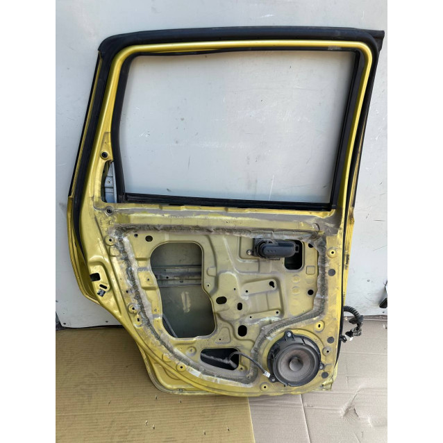 Дверь задняя левая Nissan Note (E11) (2006-2013) H21019U0MA H21019U0M0
