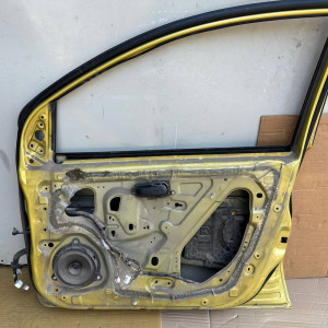 Дверь передняя правая Nissan Note E11 (2006-2013) H01009U0M0
