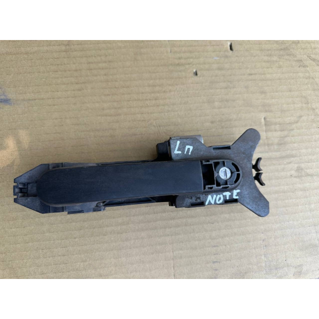 Ручка двери наружная левая передняя Nissan Note (E11) 2006-2013 80640AX623  