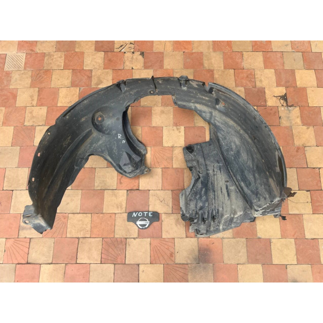 Подкрылок передний правый Nissan Note (E11) (2006-2013) 638429U000