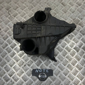 Корпус воздушного фильтра Nissan Note (E11) 1.6 (2006-2013) 16528BC20A
