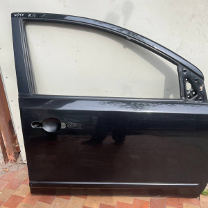 Дверь передняя правая Nissan Note E11 (2006-2013) H01009U0M0