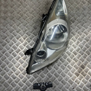 Фара левая Nissan Note E11 (2006-2013) 26060BH10A *есть не большие трещинки в стекле