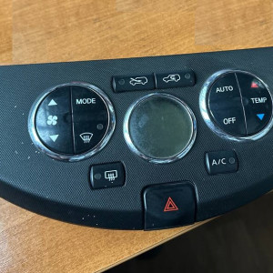 Блок управления климат печки Nissan Note E11(06-13) 275109U10B