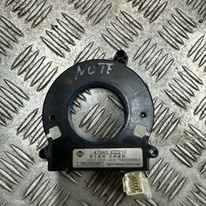 Датчик поворота руля Nissan Note E11 (2006-2013) 47945ED210