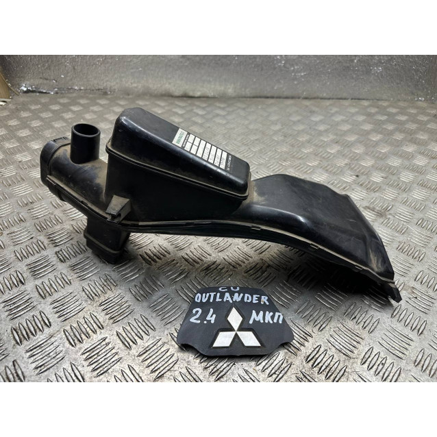 Воздухозаборник Mitsubishi Outlander CU (2003-2008) 2,4 MN156816